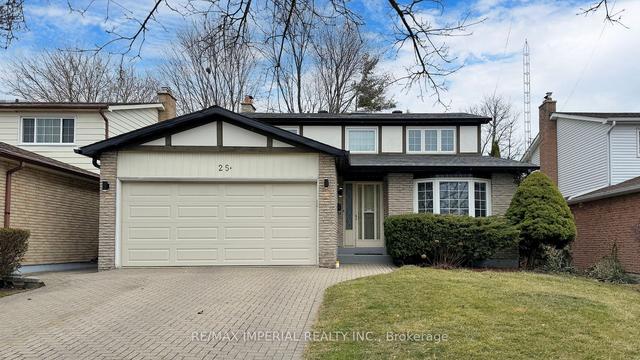 25a Cedar Brae Blvd, House detached with 3 bedrooms, 4 bathrooms and 3 parking in Toronto ON | Image 1