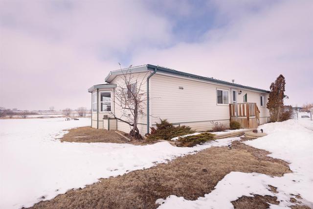 46 - 142070 Twn Rd 191 Road, House detached with 3 bedrooms, 2 bathrooms and 6 parking in Newell County AB | Image 44