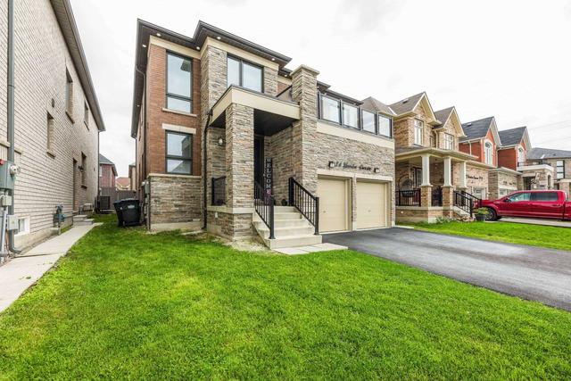 24 Grendon Cres, House detached with 4 bedrooms, 6 bathrooms and 6 parking in Brampton ON | Image 11