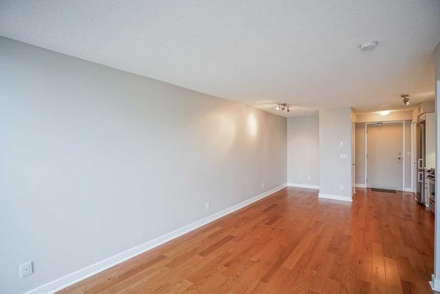 820 - 320 Richmond St E, Condo with 1 bedrooms, 1 bathrooms and 0 parking in Toronto ON | Image 6