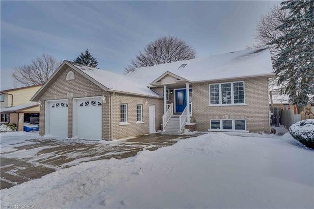 upper - 197 Memorial Drive, House detached with 3 bedrooms, 2 bathrooms and 3 parking in Brantford ON | Image 22