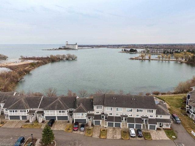 56 Cranberry Surf, Townhouse with 3 bedrooms, 3 bathrooms and 2 parking in Collingwood ON | Image 12