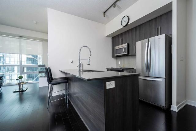 703 - 510 Curran Pl, Condo with 2 bedrooms, 2 bathrooms and 1 parking in Mississauga ON | Image 16