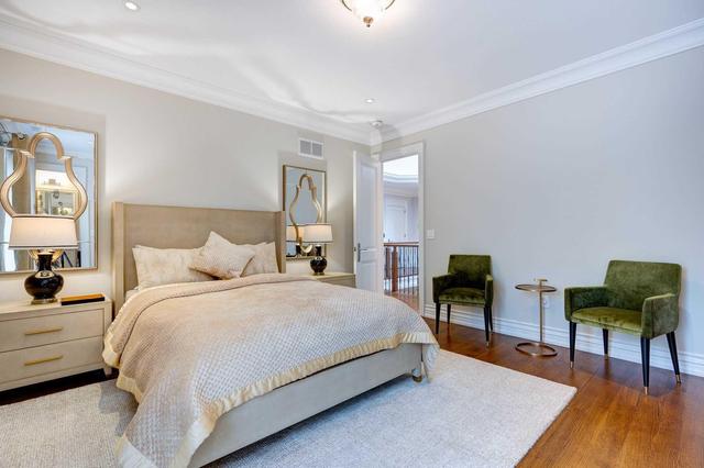 2 Carnwath Cres, House detached with 5 bedrooms, 8 bathrooms and 7 parking in Toronto ON | Image 16
