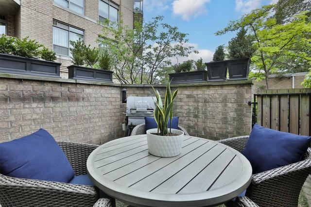 th9 - 140 Bathurst St, Townhouse with 3 bedrooms, 3 bathrooms and 1 parking in Toronto ON | Image 27
