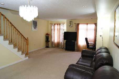 8 Tucker St, House attached with 3 bedrooms, 4 bathrooms and 1 parking in Toronto ON | Image 2