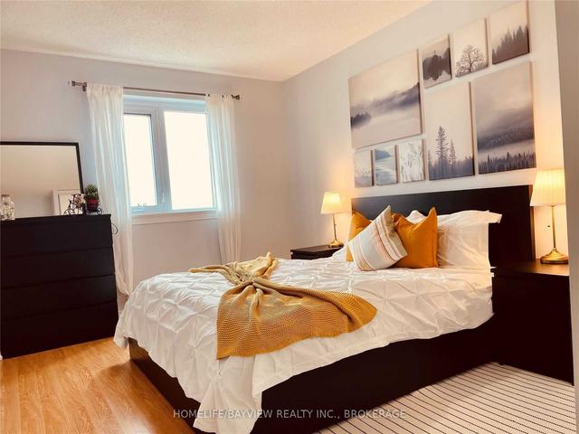 328 - 4005 Don Mills Rd, Condo with 3 bedrooms, 2 bathrooms and 1 parking in Toronto ON | Image 2