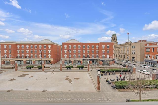 304 - 150 Colborne St, Condo with 2 bedrooms, 1 bathrooms and 0 parking in Brantford ON | Image 2