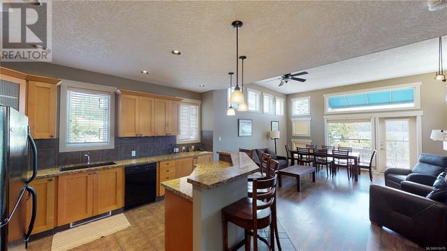 102 - 6971 West Coast Rd, Home with 4 bedrooms, 3 bathrooms and 1 parking in Sooke BC | Image 11