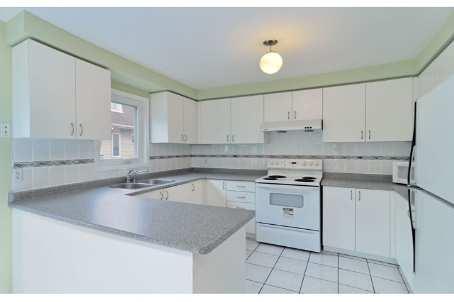 th 1 - 3680 Brimley Rd, Townhouse with 3 bedrooms, 4 bathrooms and 2 parking in Toronto ON | Image 4