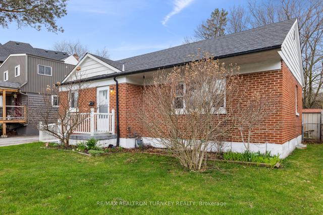82 Admiral Rd, House detached with 3 bedrooms, 2 bathrooms and 3 parking in Ajax ON | Image 12