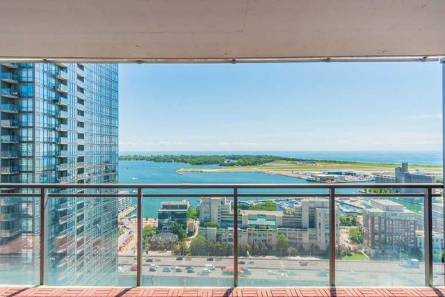 3511 - 15 Fort York Blvd, Condo with 2 bedrooms, 2 bathrooms and 1 parking in Toronto ON | Image 13