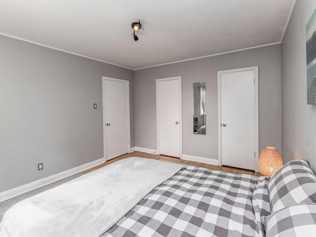 27 Mayland Ave, House detached with 4 bedrooms, 2 bathrooms and 4 parking in Toronto ON | Image 16
