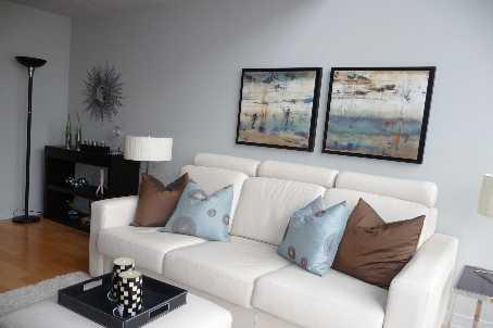 lph29 - 21 Nelson St, Condo with 1 bedrooms, 1 bathrooms and 1 parking in Toronto ON | Image 7