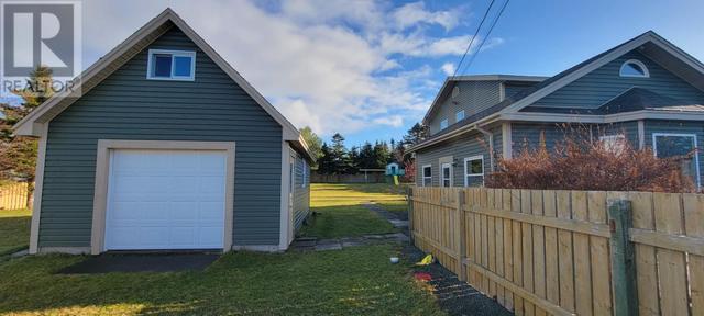 20 Farewells Road, House detached with 4 bedrooms, 2 bathrooms and null parking in Marystown NL | Image 12