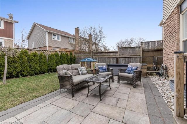 52 Kincaid Court, House detached with 3 bedrooms, 1 bathrooms and null parking in Brampton ON | Image 24