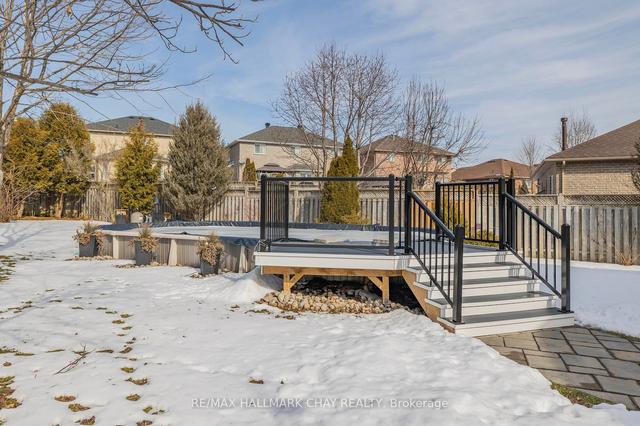 14 Rebecca Crt, House detached with 4 bedrooms, 3 bathrooms and 7 parking in Barrie ON | Image 25