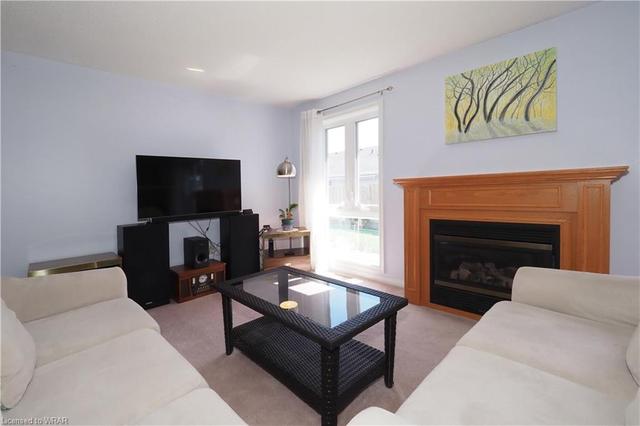 3 Meadow Drive, House detached with 2 bedrooms, 2 bathrooms and 2 parking in Wilmot ON | Image 2