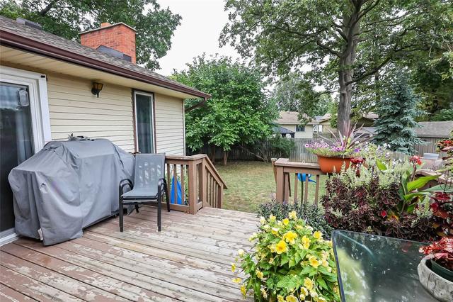 41 Meadowvale Dr, House detached with 3 bedrooms, 2 bathrooms and 7 parking in St. Catharines ON | Image 8