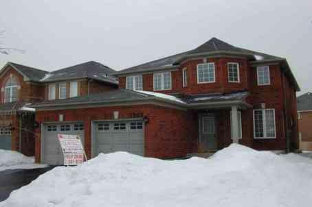 3307 Crompton Cres, House detached with 4 bedrooms, 3 bathrooms and 4 parking in Mississauga ON | Image 1