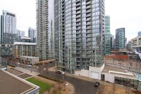 809 - 5 Mariner Terr, Condo with 1 bedrooms, 1 bathrooms and null parking in Toronto ON | Image 1
