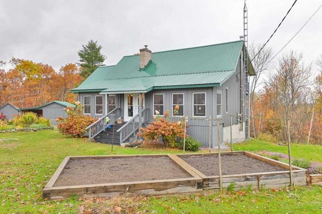 110623 Highway 7, House detached with 3 bedrooms, 2 bathrooms and 11 parking in Tweed ON | Image 34