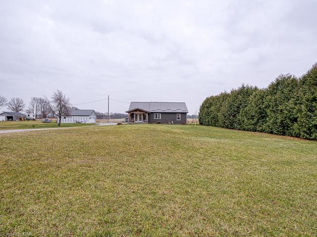 1668 Norfolk County Road 21, House detached with 3 bedrooms, 1 bathrooms and null parking in Norfolk County ON | Image 5
