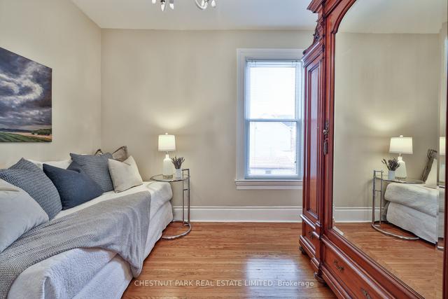 22 Lakeview Ave, House semidetached with 3 bedrooms, 2 bathrooms and 3 parking in Toronto ON | Image 17