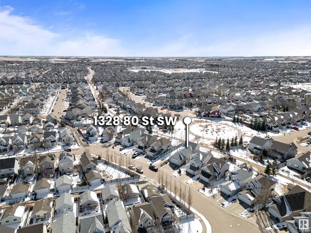 1328 80 St Sw Sw, House detached with 6 bedrooms, 2 bathrooms and 5 parking in Edmonton AB | Image 3
