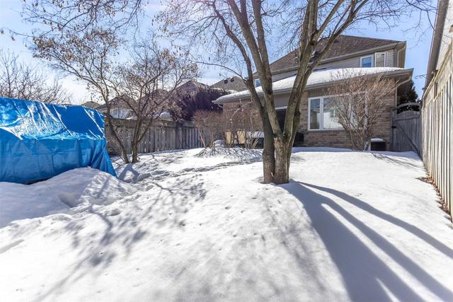 17 Camm Cres, House detached with 3 bedrooms, 3 bathrooms and 6 parking in Guelph ON | Image 23