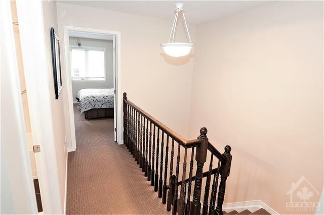 349 Amici Terrace, Townhouse with 3 bedrooms, 3 bathrooms and 3 parking in Ottawa ON | Image 13