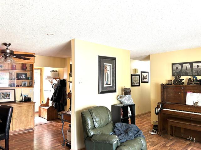 27 10 Street W, House detached with 3 bedrooms, 2 bathrooms and 3 parking in Brooks AB | Image 7