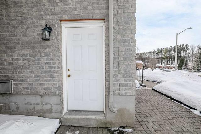 30 Dove Cres, House detached with 4 bedrooms, 4 bathrooms and 4 parking in Barrie ON | Image 21