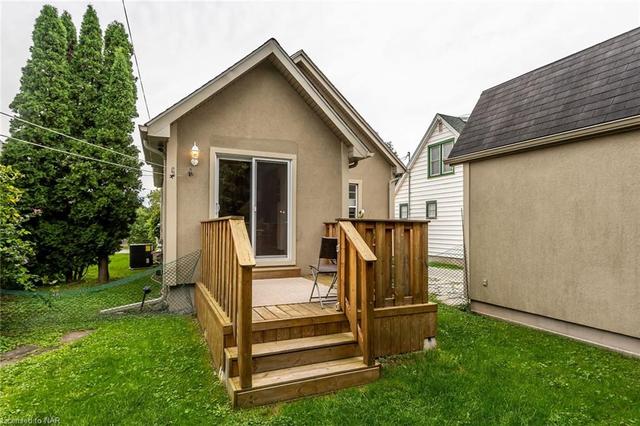 4923 Sixth Avenue, House detached with 4 bedrooms, 3 bathrooms and 6 parking in Niagara Falls ON | Image 30