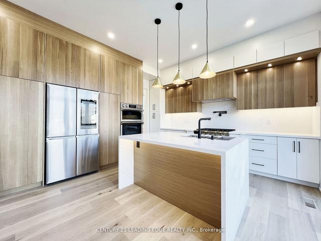 10 Stamford Sq S, House detached with 4 bedrooms, 6 bathrooms and 4 parking in Toronto ON | Image 8