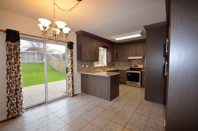 919 Mantle Cres, House detached with 4 bedrooms, 4 bathrooms and 4 parking in Mississauga ON | Image 7