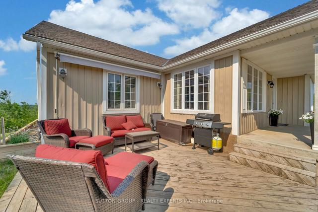 222195 Concession Rd 14 Rd E, House detached with 3 bedrooms, 2 bathrooms and 20 parking in West Grey ON | Image 5