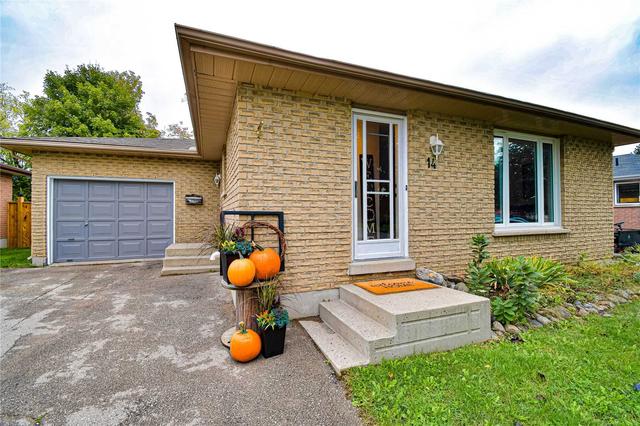 14 Madill Cres, House detached with 3 bedrooms, 2 bathrooms and 5 parking in Kawartha Lakes ON | Image 1