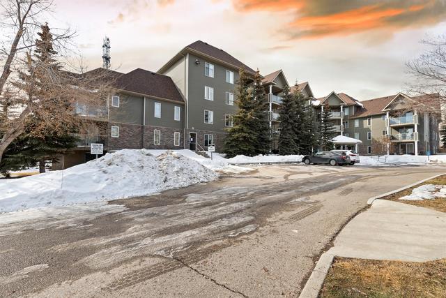 2203 - 2000 Millrise Point Sw, Condo with 2 bedrooms, 2 bathrooms and 1 parking in Calgary AB | Image 34