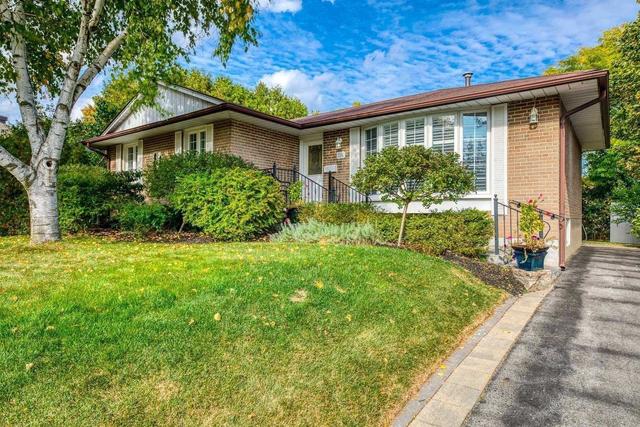 1181 Newton Rd, House detached with 3 bedrooms, 2 bathrooms and 3 parking in Oakville ON | Image 1