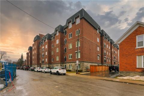 415 - 501 Frontenac Street, House attached with 3 bedrooms, 2 bathrooms and null parking in Kingston ON | Card Image