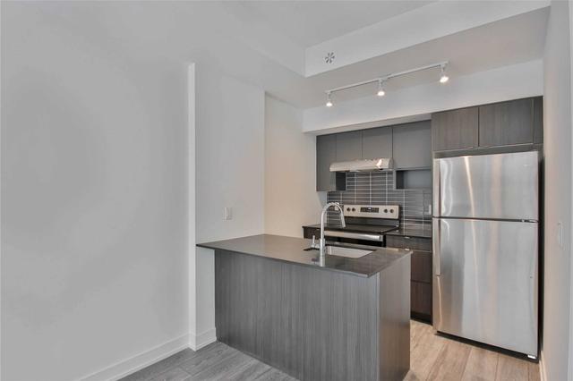 309 - 1139 Cooke Blvd, Townhouse with 1 bedrooms, 1 bathrooms and 1 parking in Burlington ON | Image 2