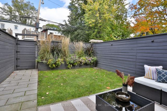 162 Macpherson Ave, House semidetached with 4 bedrooms, 2 bathrooms and 1 parking in Toronto ON | Image 19