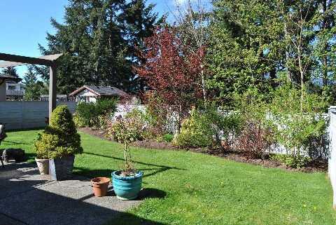 643 Railway Ave, House detached with 3 bedrooms, 2 bathrooms and 2 parking in Nanaimo BC | Image 4