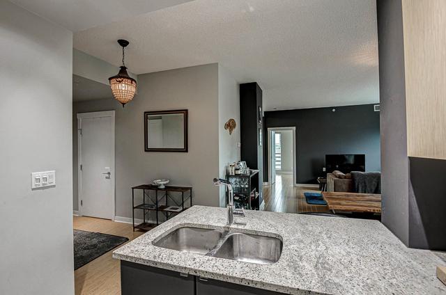 1506 - 788 12 Avenue Sw, Condo with 2 bedrooms, 2 bathrooms and 1 parking in Calgary AB | Image 11