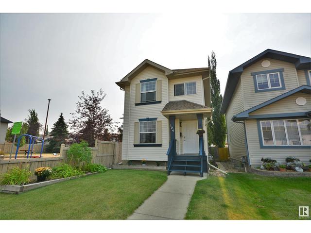 124 Brighton Ba, House detached with 4 bedrooms, 2 bathrooms and 3 parking in Edmonton AB | Card Image