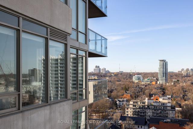 1505 - 1 Bedford Rd, Condo with 2 bedrooms, 3 bathrooms and 2 parking in Toronto ON | Image 1