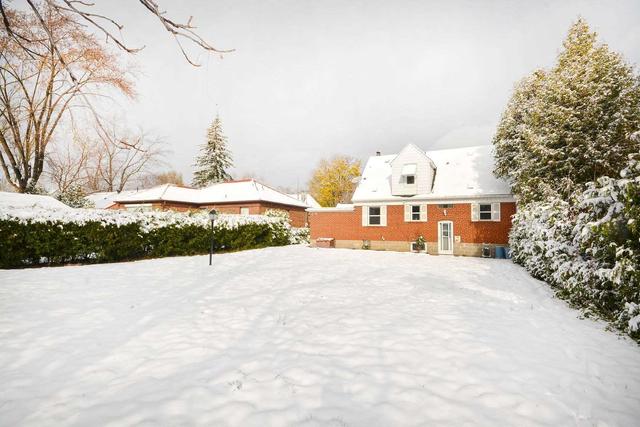 1540 Applewood Rd, House detached with 3 bedrooms, 2 bathrooms and 5 parking in Mississauga ON | Image 24