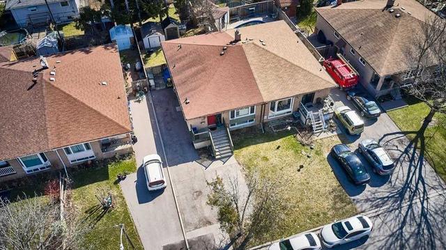 803 Zator Ave, House semidetached with 3 bedrooms, 3 bathrooms and 4 parking in Pickering ON | Image 10