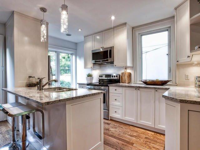 365 Davisville Ave E, House semidetached with 3 bedrooms, 2 bathrooms and null parking in Toronto ON | Image 9